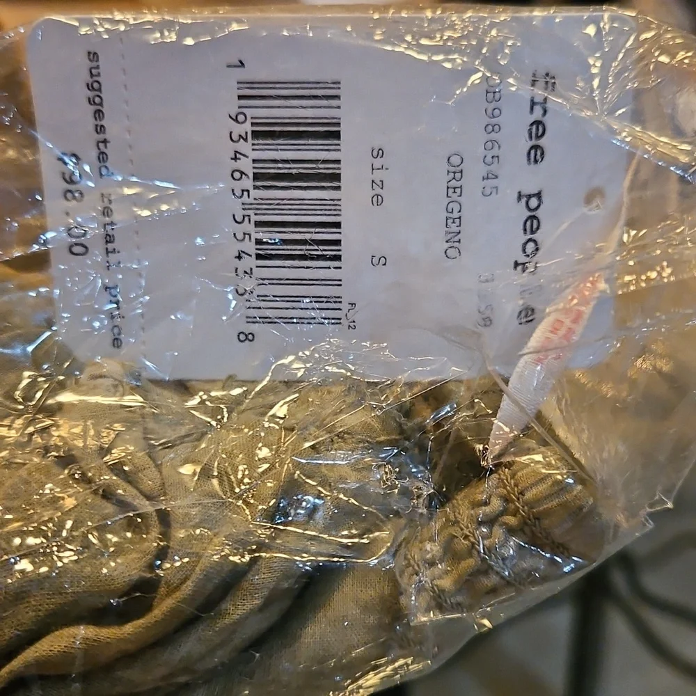 Free People Stuck In A Moment  Maxi Skirt A Line Tiered Ruffle Hem Oregeno S NWT - Picture 3 of 16